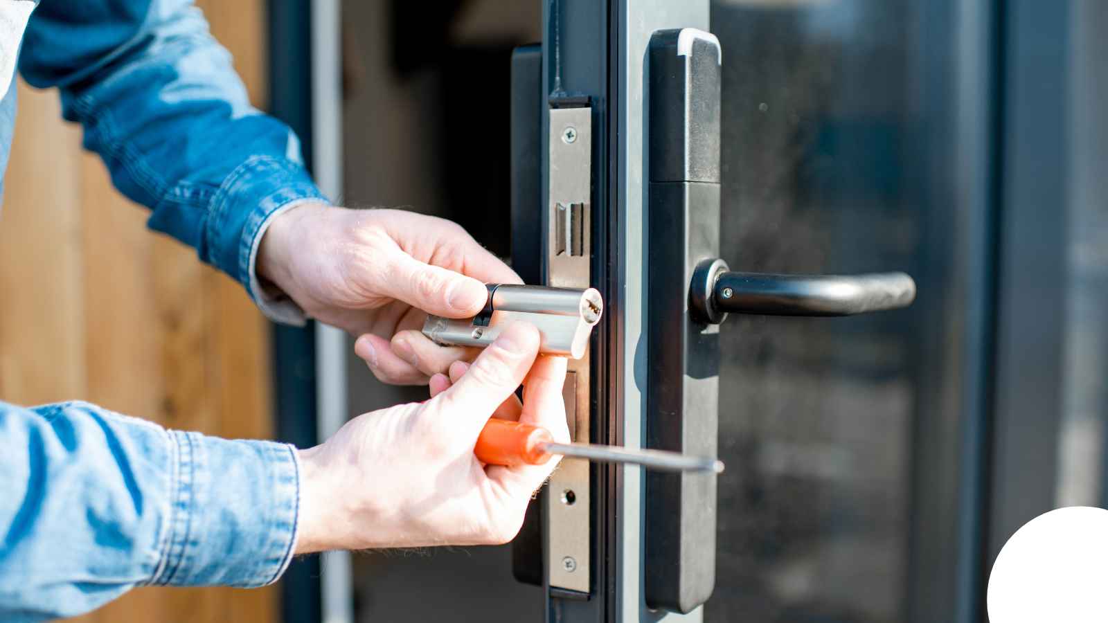 Locksmith in Atlanta, GA — Joshua Keyless Entry Installation